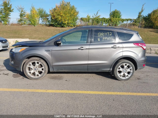 2013 Ford Escape მანქანა იყიდება აუქციონზე, vin: 1FMCU9H93DUA49695, აუქციონის ნომერი: 12407132