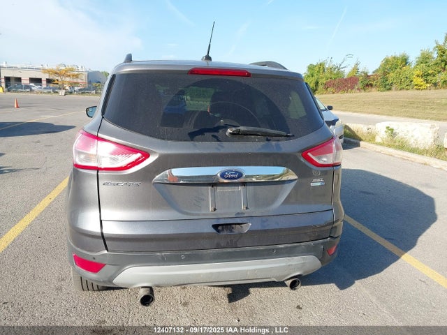 2013 Ford Escape მანქანა იყიდება აუქციონზე, vin: 1FMCU9H93DUA49695, აუქციონის ნომერი: 12407132