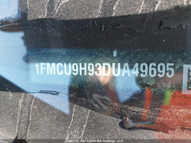 2013 Ford Escape მანქანა იყიდება აუქციონზე, vin: 1FMCU9H93DUA49695, აუქციონის ნომერი: 12407132
