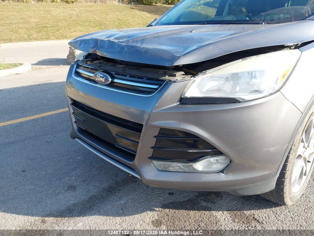 2013 Ford Escape მანქანა იყიდება აუქციონზე, vin: 1FMCU9H93DUA49695, აუქციონის ნომერი: 12407132