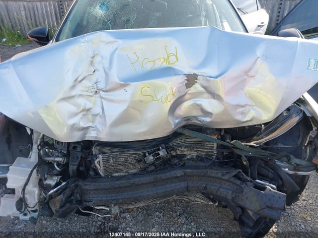 1VWAA7A30JC034374 Volkswagen tsi