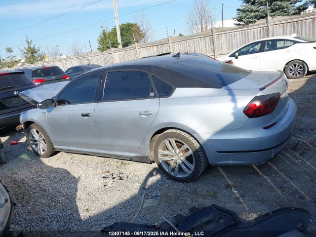 1VWAA7A30JC034374 Volkswagen tsi