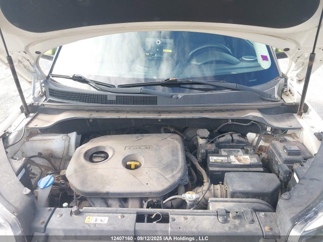 KIA dohc gdi nu 2016 KNDJP3A59G7390254 Image 10