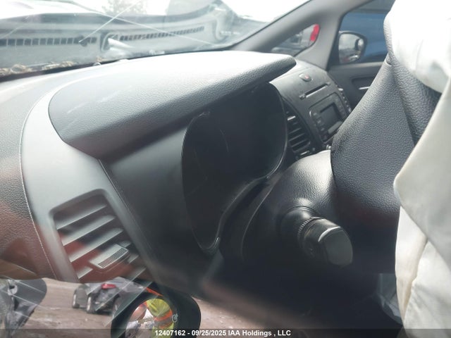 KIA dohc mpi nu 2015 KNAFX4A64F5376791 Image 16