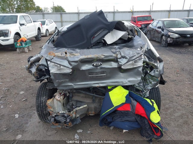 KIA dohc mpi nu 2015 KNAFX4A64F5376791 Image 17