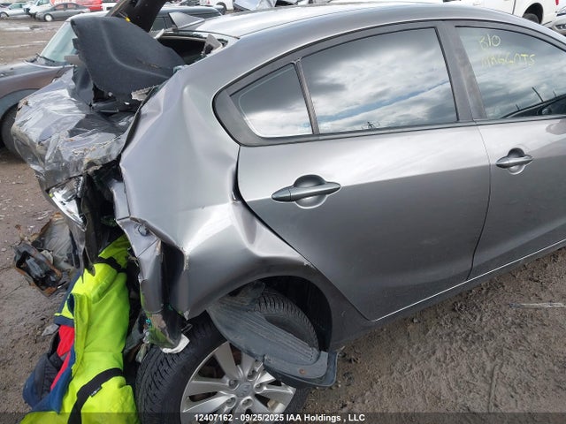 KIA dohc mpi nu 2015 KNAFX4A64F5376791 Image 21