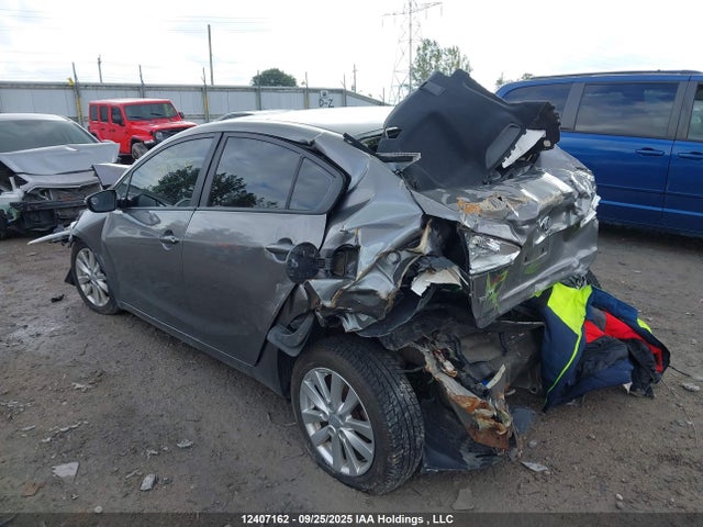 KIA dohc mpi nu 2015 KNAFX4A64F5376791 Image 3