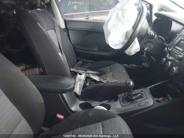 KIA dohc mpi nu 2015 KNAFX4A64F5376791 Image 5