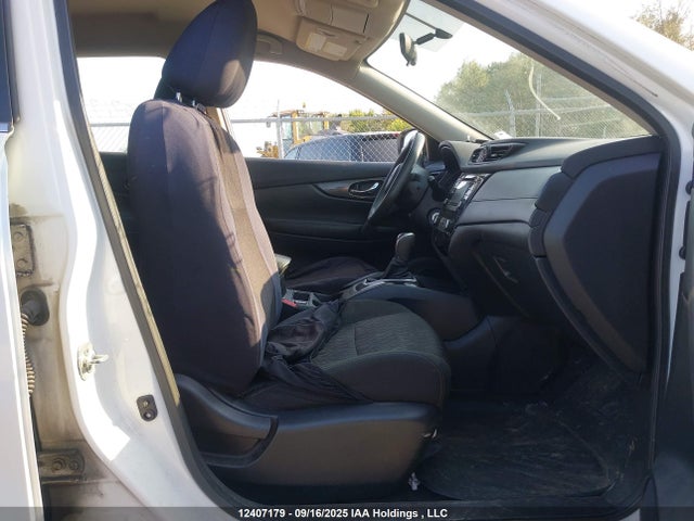 5N1AT2MV3HC773452 Nissan Rogue