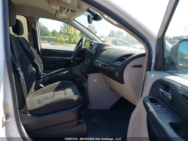 2C4RDGBG0JR308114 Dodge Grand Caravan