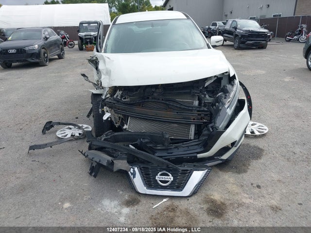 5N1AT2MV4HC734112 Nissan Rogue