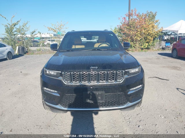 1C4RJHEG5P8754418 Jeep Grand Cherokee