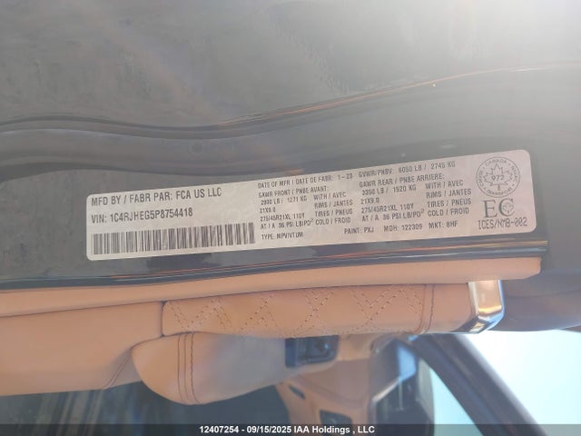 1C4RJHEG5P8754418 Jeep Grand Cherokee