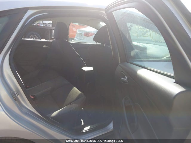 Ford Focus 2014 1FADP3F24EL384111 Image 8