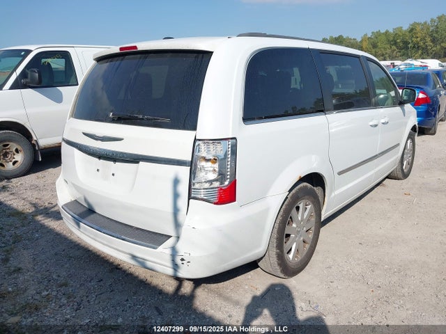 Chrysler 2015 2015 2C4RC1BG4FR501745 Image 4