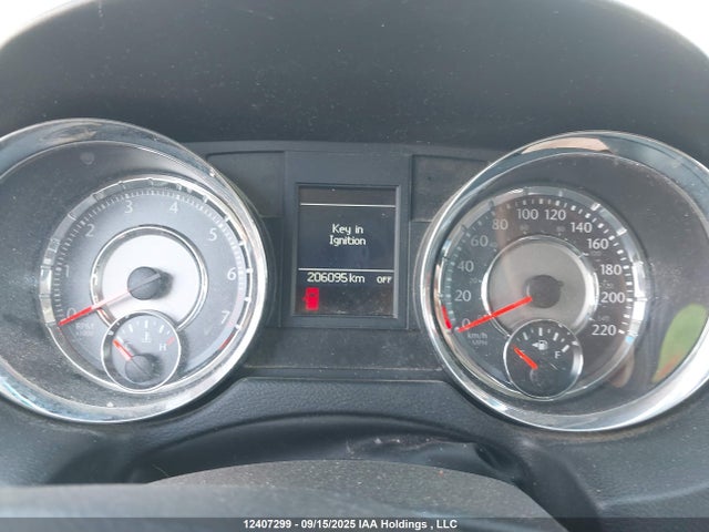 Chrysler 2015 2015 2C4RC1BG4FR501745 Image 7