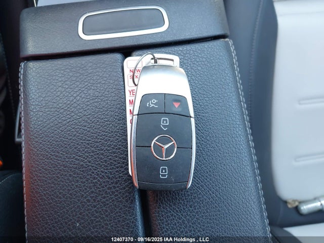 WDD3G4FB8LW042299 Mercedes-Benz m260