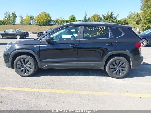 3VVSX7B27RM094563 Volkswagen tsi