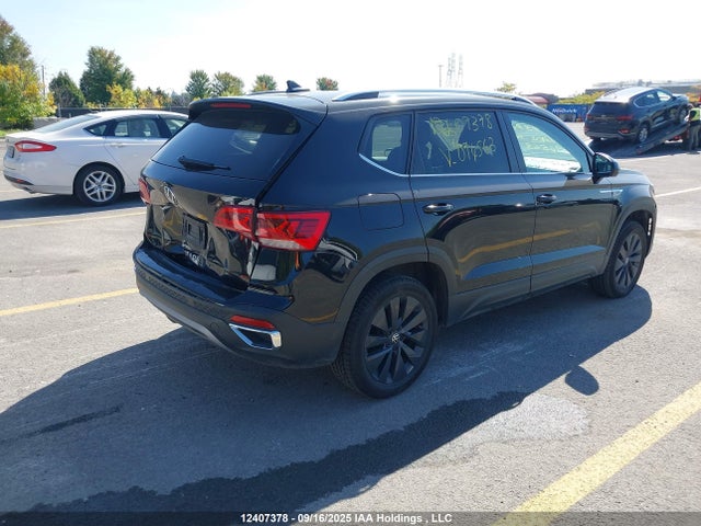 3VVSX7B27RM094563 Volkswagen tsi