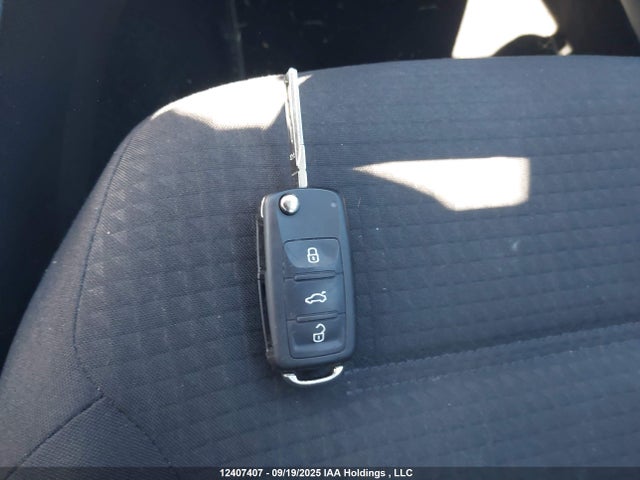 Volkswagen 1.4 tsi 2017 3VW2B7AJ7HM324779 Image 11