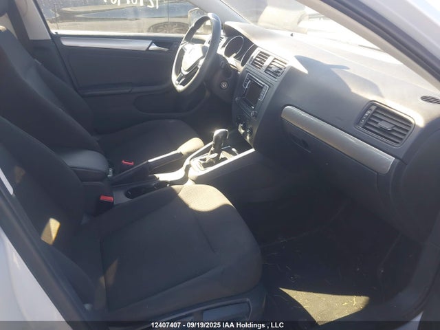 Volkswagen 1.4 tsi 2017 3VW2B7AJ7HM324779 Image 5