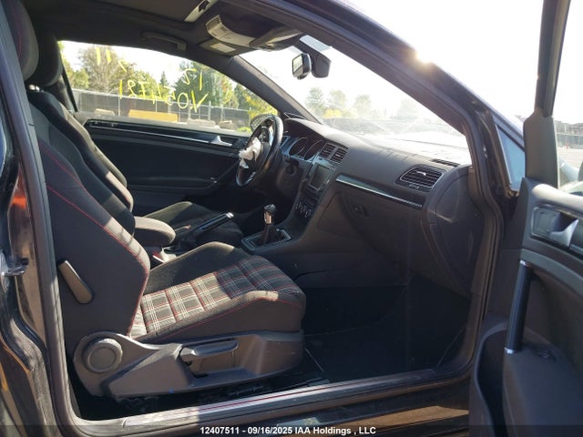 3VWYT7AU6GM054721 Volkswagen Golf GTI
