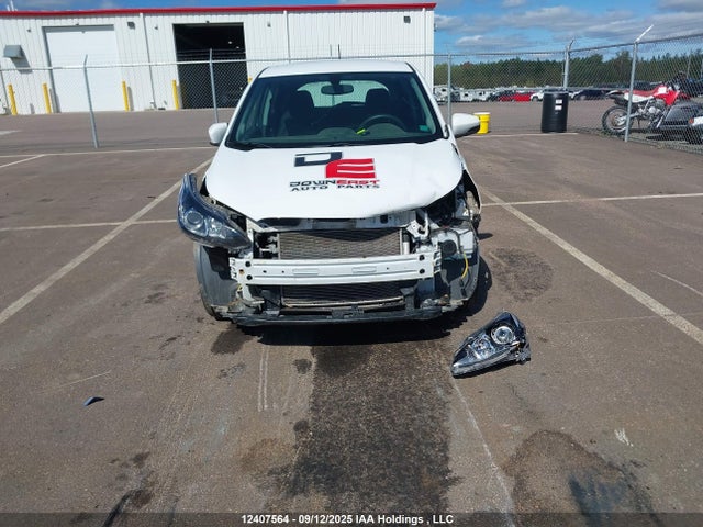 Chevrolet lv7 2022 KL8CD6SA3NC024298 Image 12