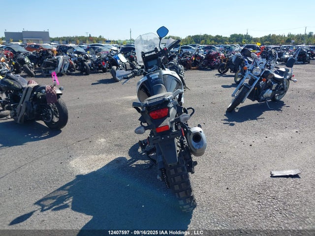 JS1EF11E2L7100143 Suzuki U502