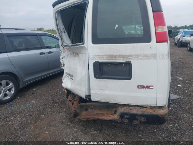 GMC l20 - flex fuel(gas/ethanol), iron 2014 1GTW7GBA4E1135701 Image 17