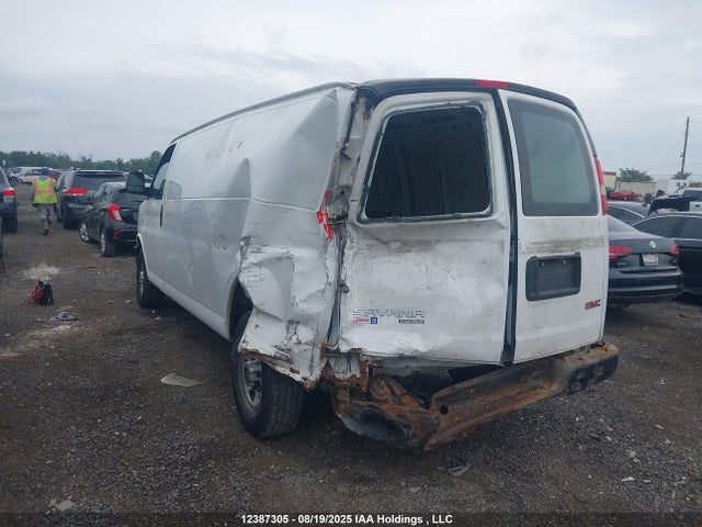 GMC l20 - flex fuel(gas/ethanol), iron 2014 1GTW7GBA4E1135701 Image 3