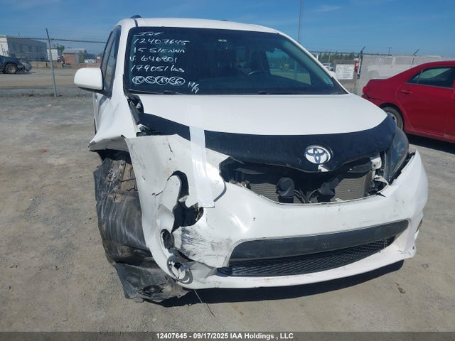 Toyota 2gr-fks 2015 5TDXK3DC1FS646801 Image 6