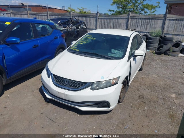 Honda r18z1 2015 2HGFB2F49FH016861 Image 2