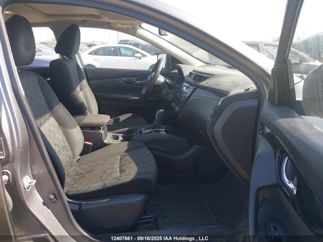 JN1BJ1CRXHW107168 Nissan ROGUE SPORT