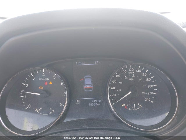 JN1BJ1CRXHW107168 Nissan ROGUE SPORT