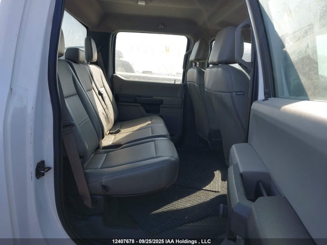 1FT8W3B61KED32510 Ford 2019