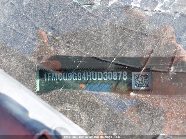 1FMCU9G94HUD30878 Ford 2017