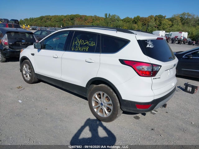 1FMCU9G94HUD30878 Ford 2017