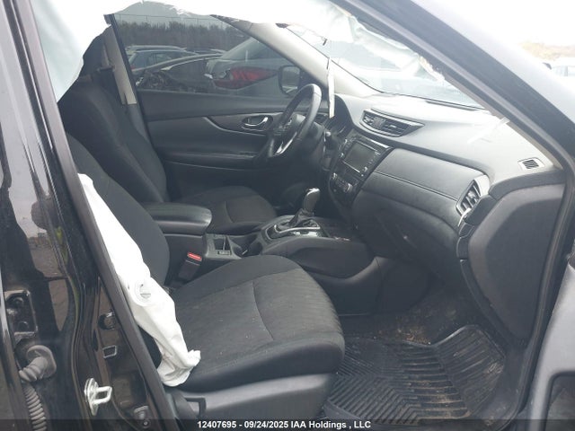 5N1AT2MV1KC742885 Nissan Rogue