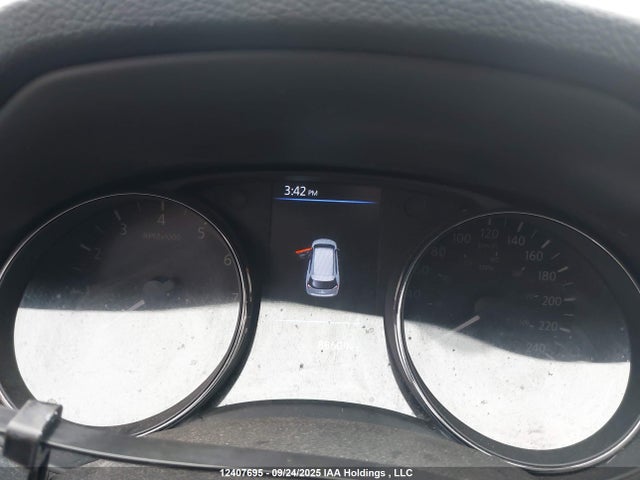 5N1AT2MV1KC742885 Nissan Rogue