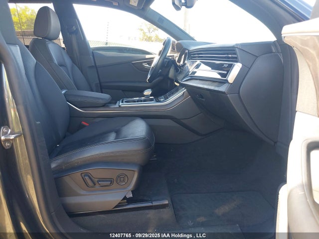 Audi Q8 2021 WA1FVAF1XMD013994 Image 5