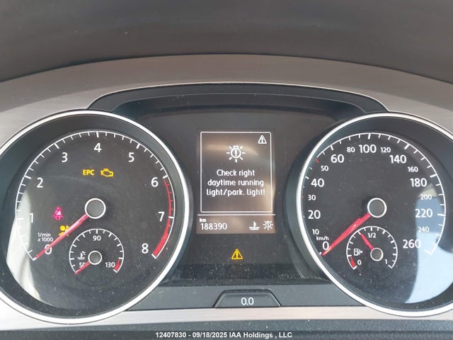 3VW217AU4FM102310 Volkswagen Golf