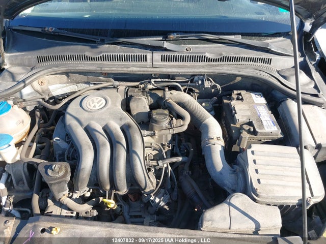 3VWDK7AJ7EM402952 Volkswagen Jetta