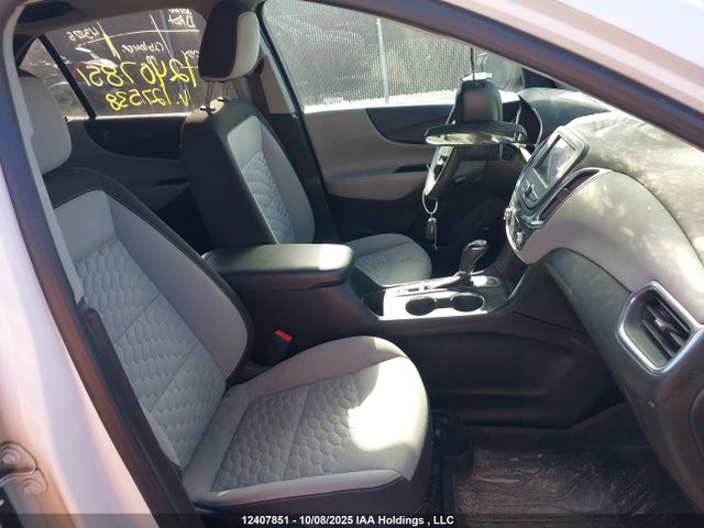 2GNAXUEV9M6127538 Chevrolet lyx