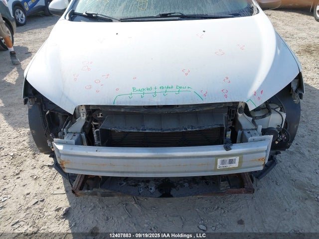 1G1JA5EH8E4243691 Chevrolet luw