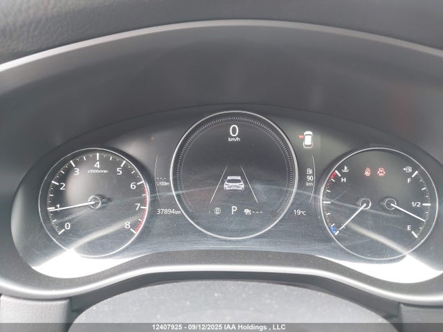 7MMVABXYXPN120573 Mazda py