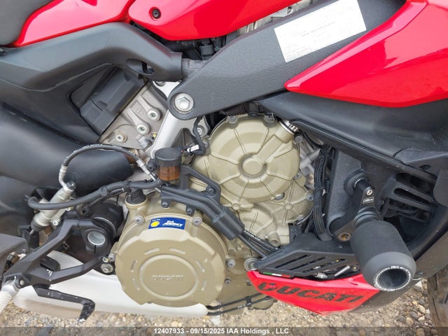 ZDMFAKWW1PB009033 Ducati Streetfighter