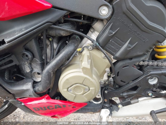 ZDMFAKWW1PB009033 Ducati Streetfighter
