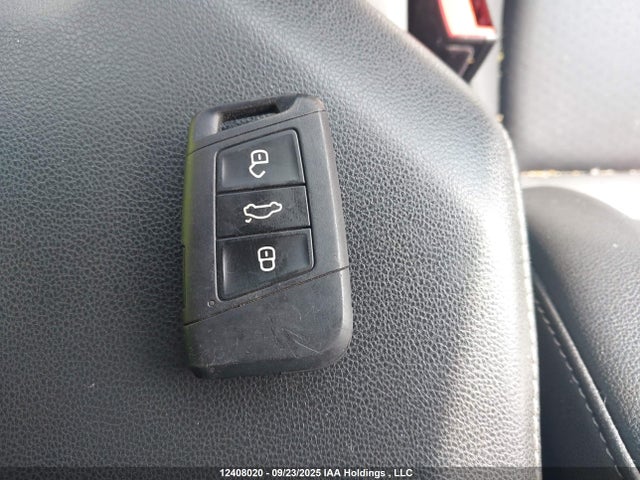 3VWEB7BU7LM041488 Volkswagen 1.4 tsi