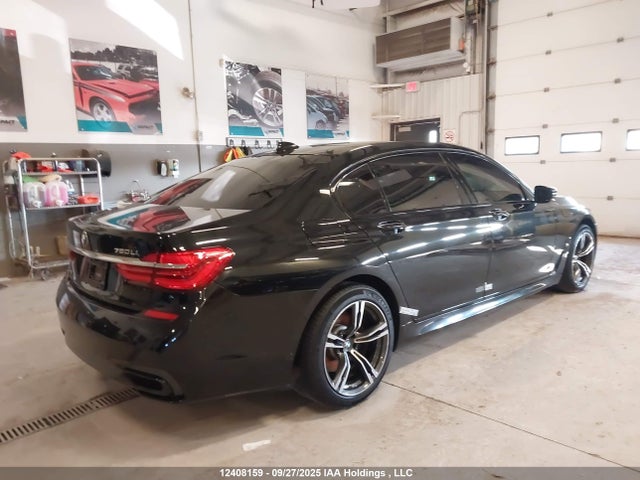 BMW 2018 2018 WBA7F2C55JB238770 Image 4
