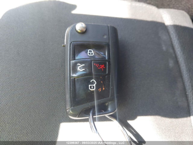 3VW217AU9HM056623 Volkswagen 1.8 tsi